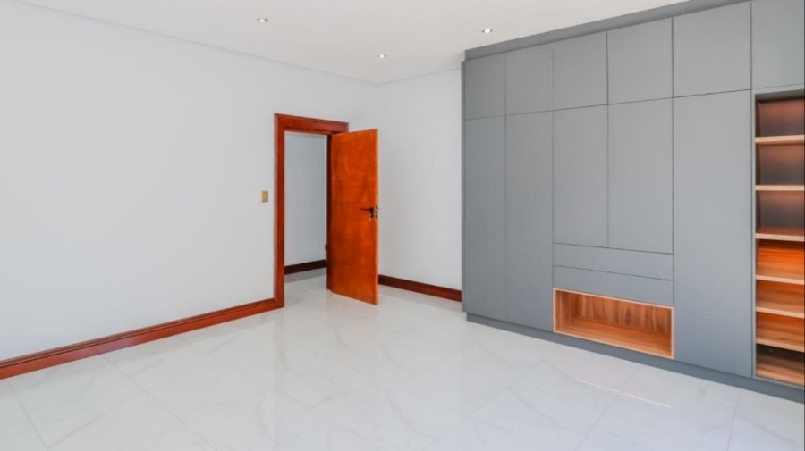 5 Bedroom Property for Sale in Leloko Lifestyle Estate North West